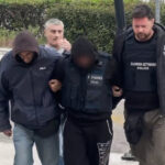 «Οι θύτες τι φορούσαν;»