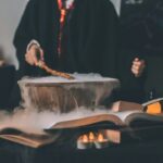 Ελλάδα 2.0: Δεισιδαιμονία, αντιεπιστημονικές θεραπείες ξόρκια και θάνατοι